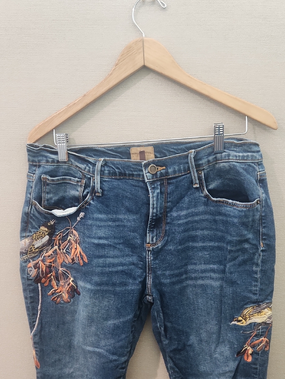 Driftwood Jackie Embroided Jeans Size 32 - Picture 3 of 16